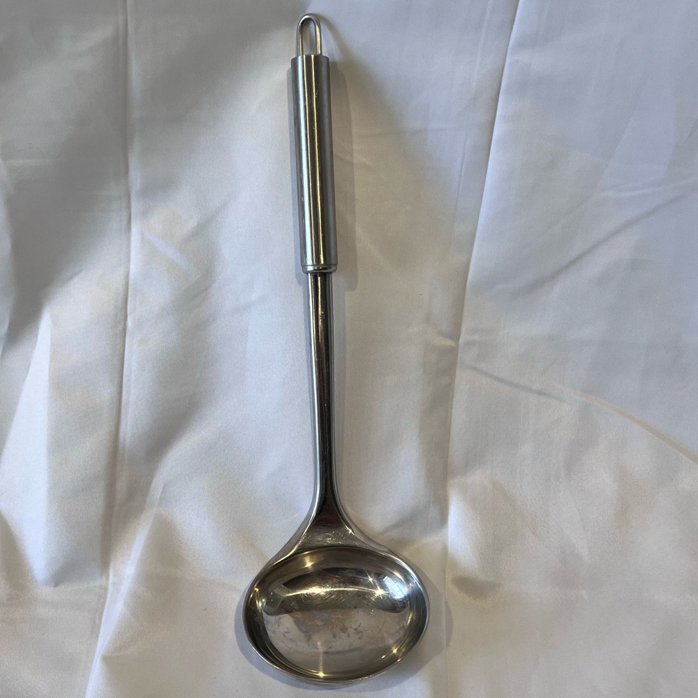 Vintage Ekco Eterna 18/8 Stainless Steel Soup Ladle Serving Utensil Kitchenware